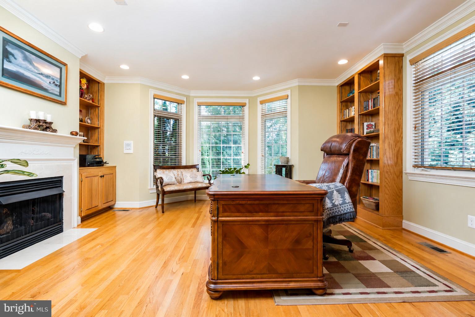 LAKE MANASSAS - Residential