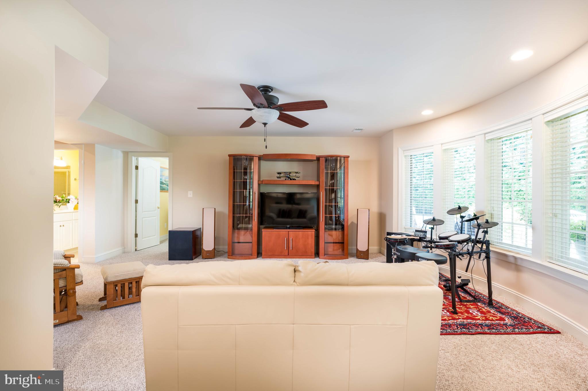 LAKE MANASSAS - Residential