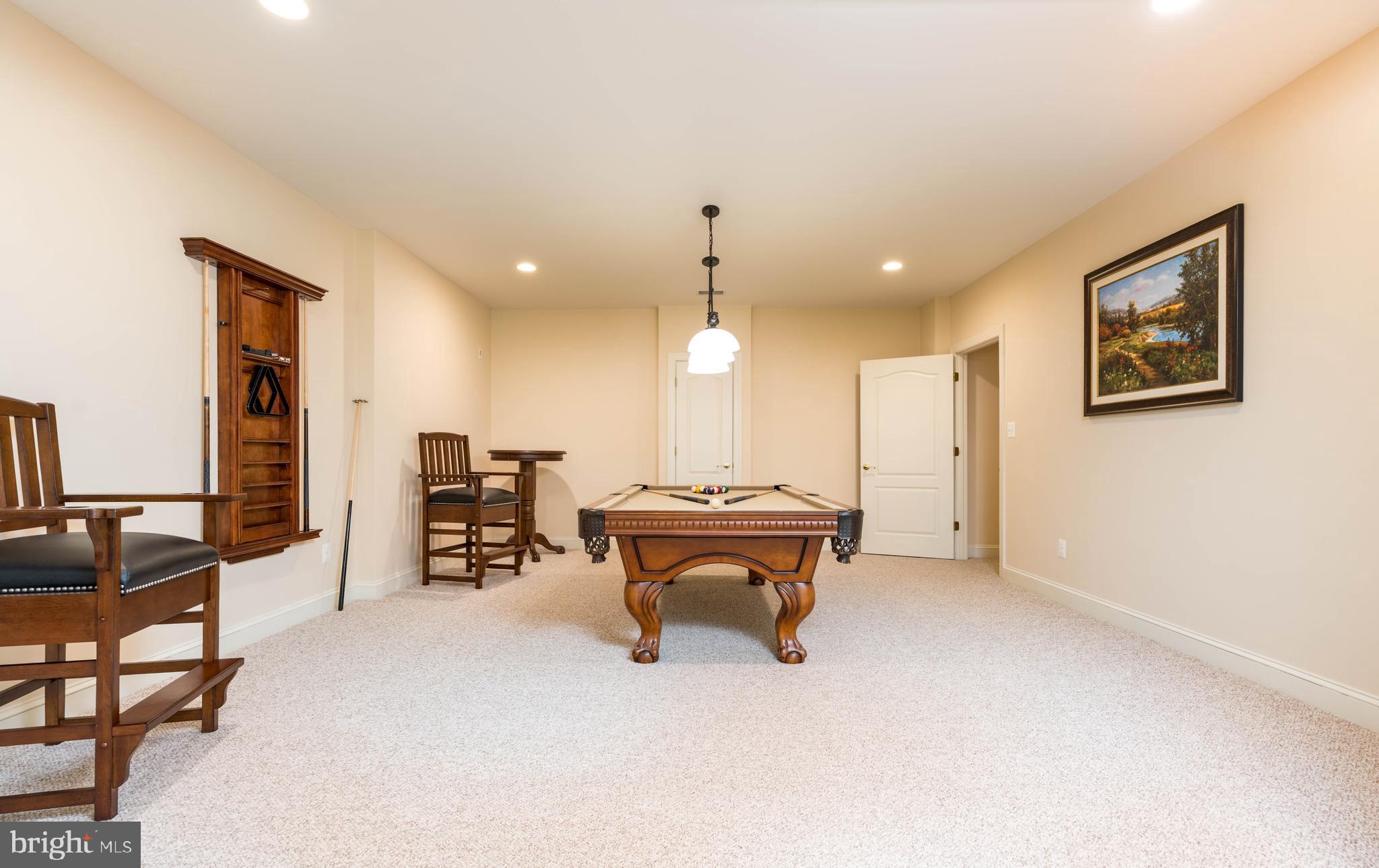 LAKE MANASSAS - Residential