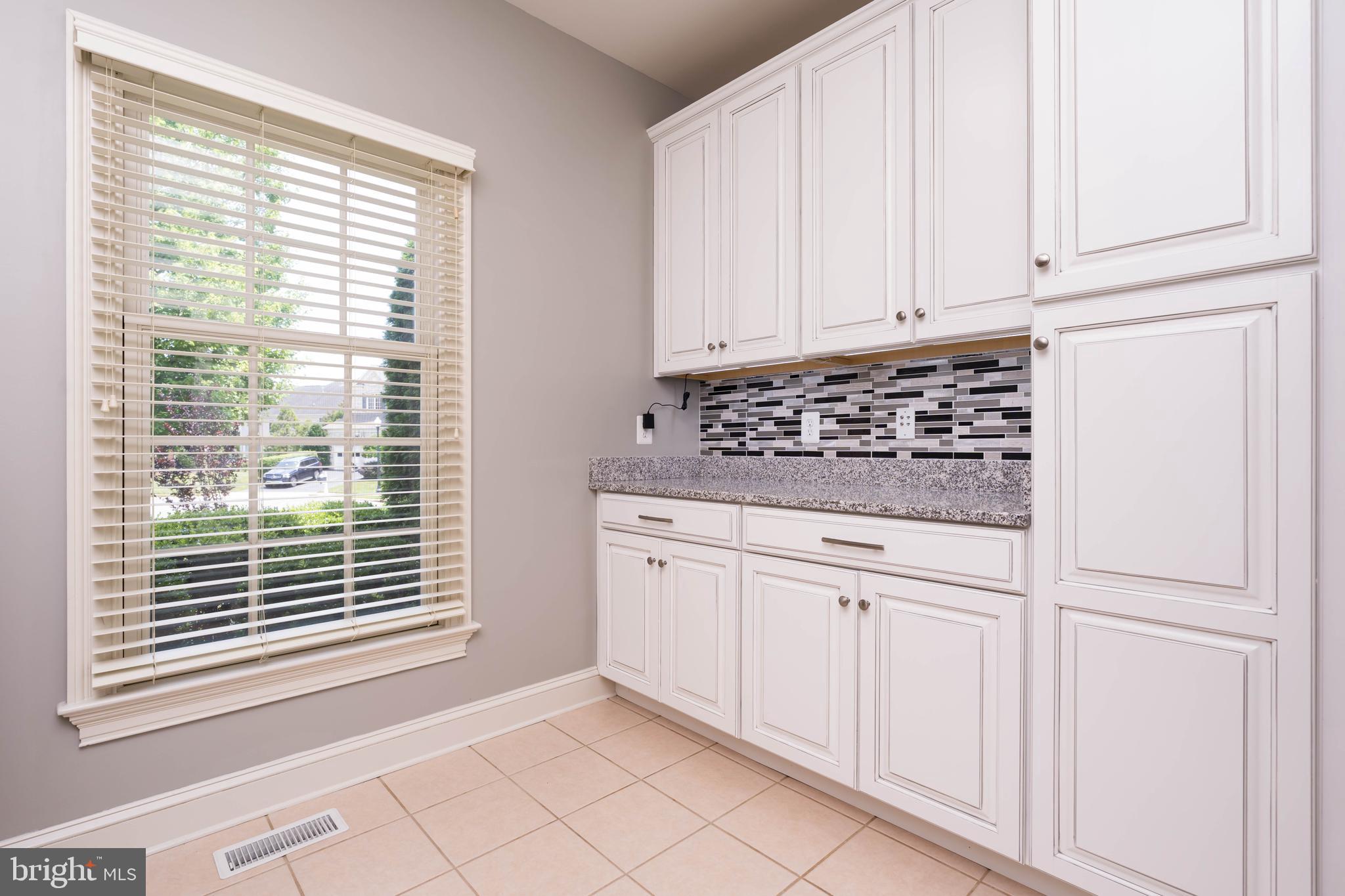 LAKE MANASSAS - Residential