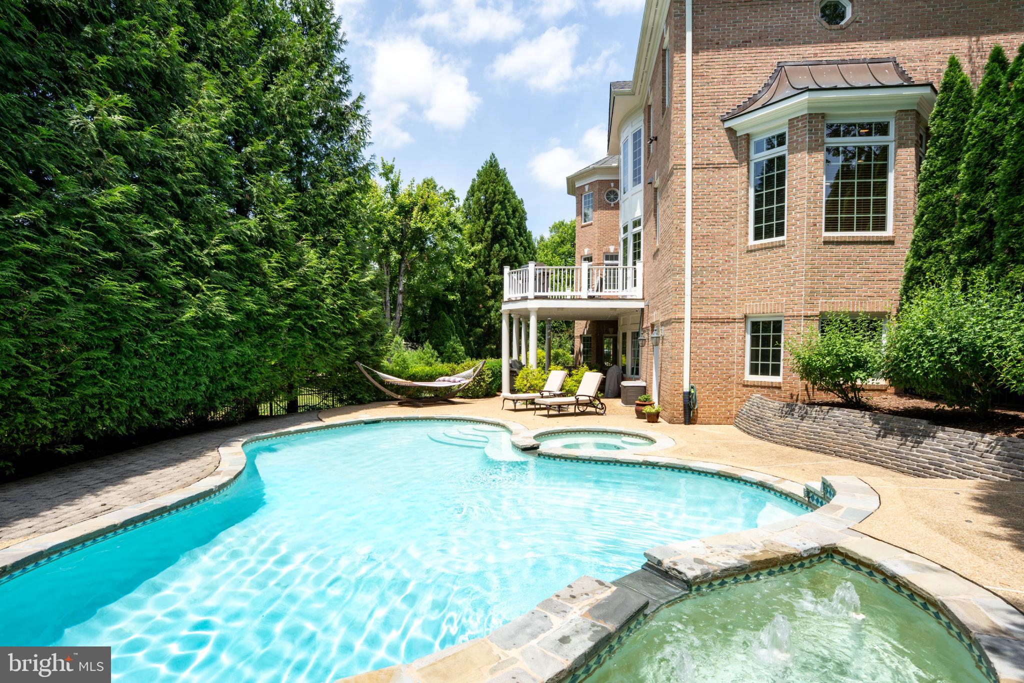 LAKE MANASSAS - Residential