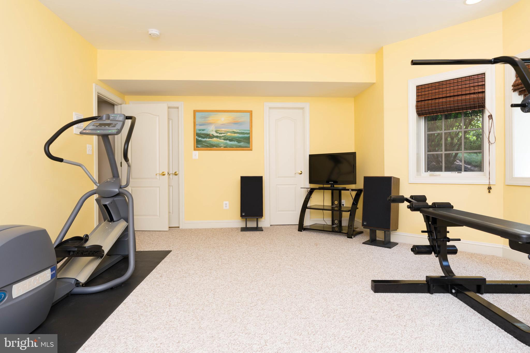 LAKE MANASSAS - Residential