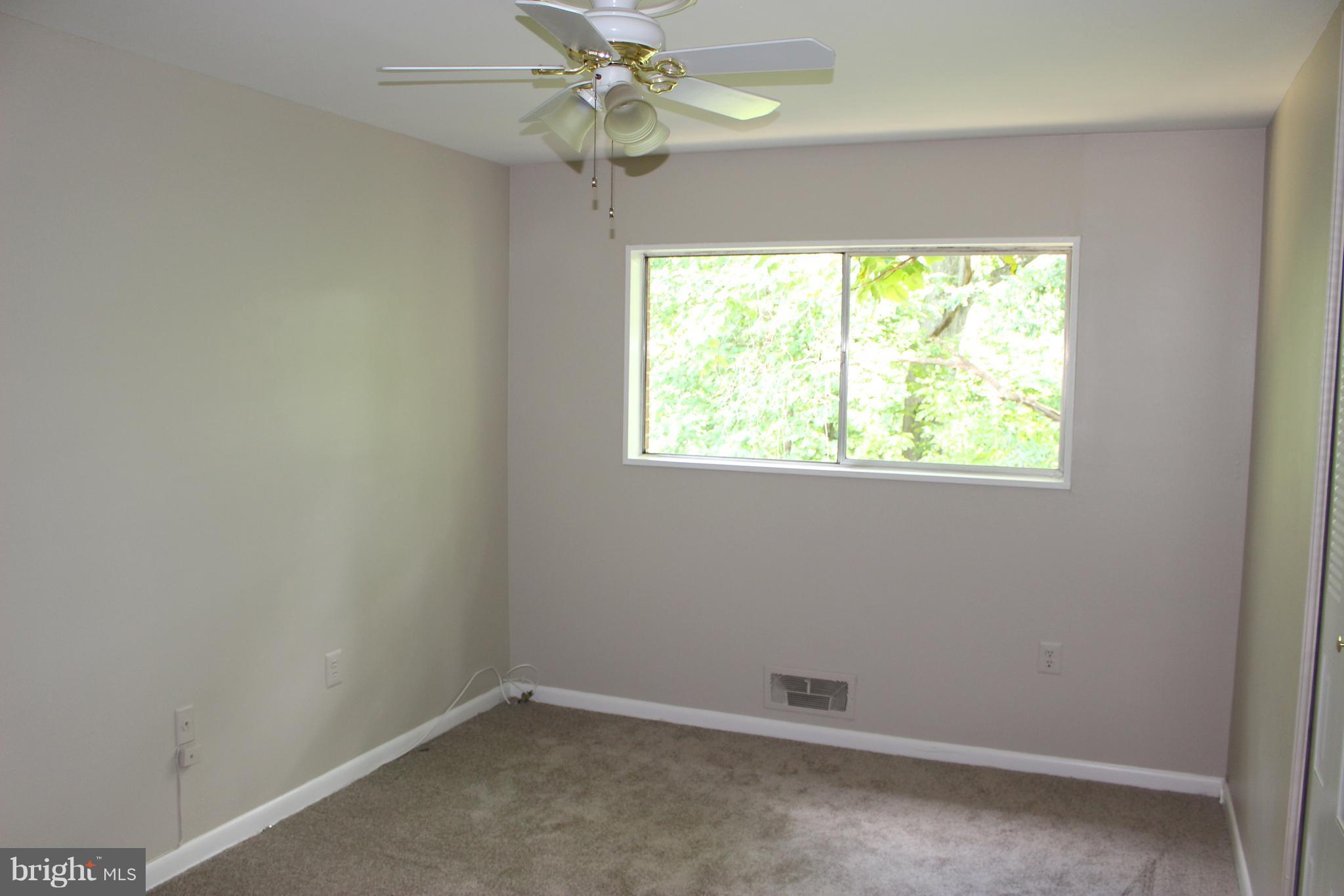 PARKSIDE CONDOMINIUMS - Residential Lease