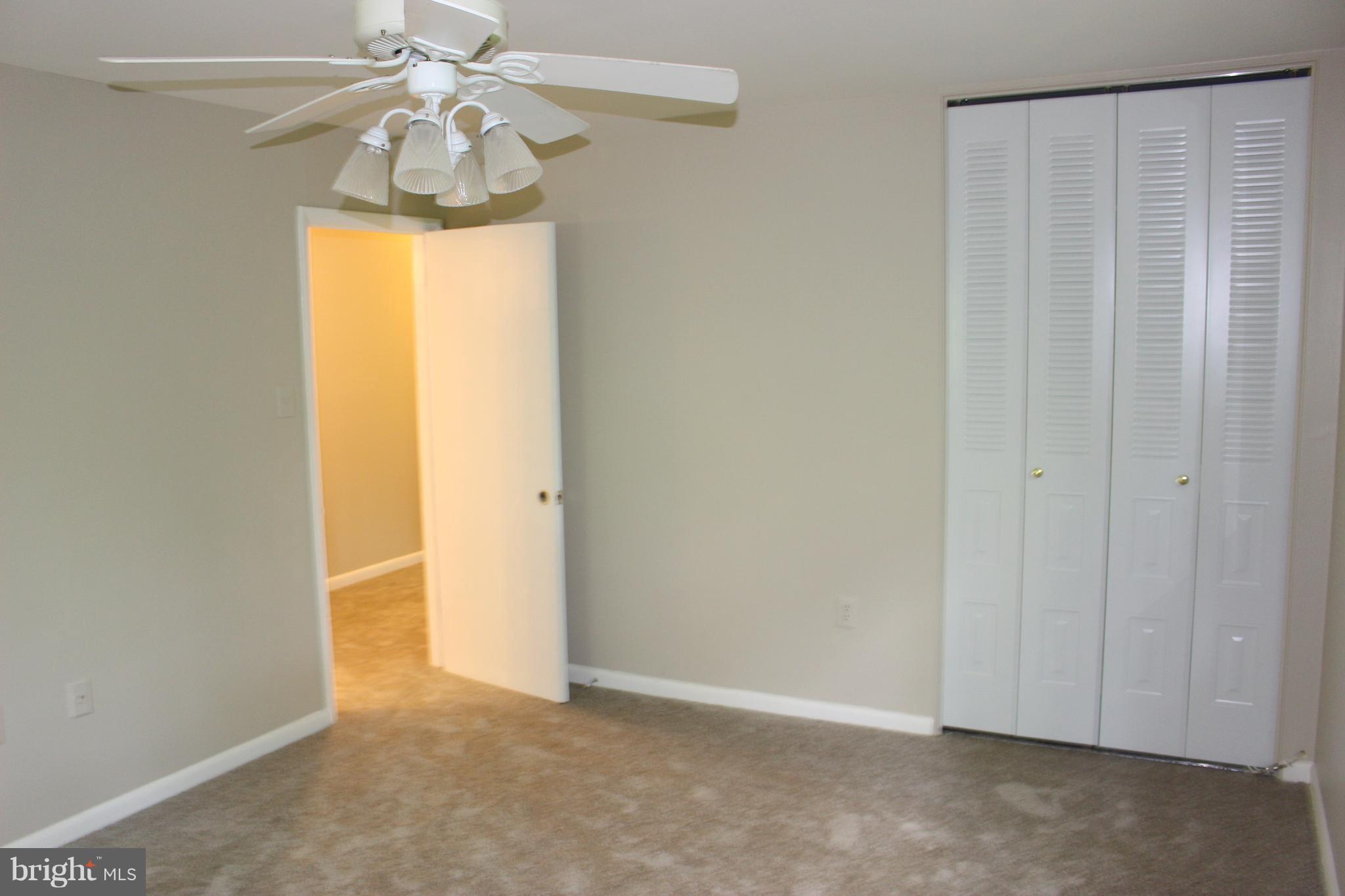 PARKSIDE CONDOMINIUMS - Residential Lease