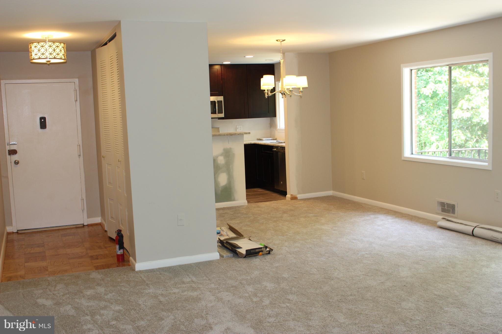 PARKSIDE CONDOMINIUMS - Residential Lease