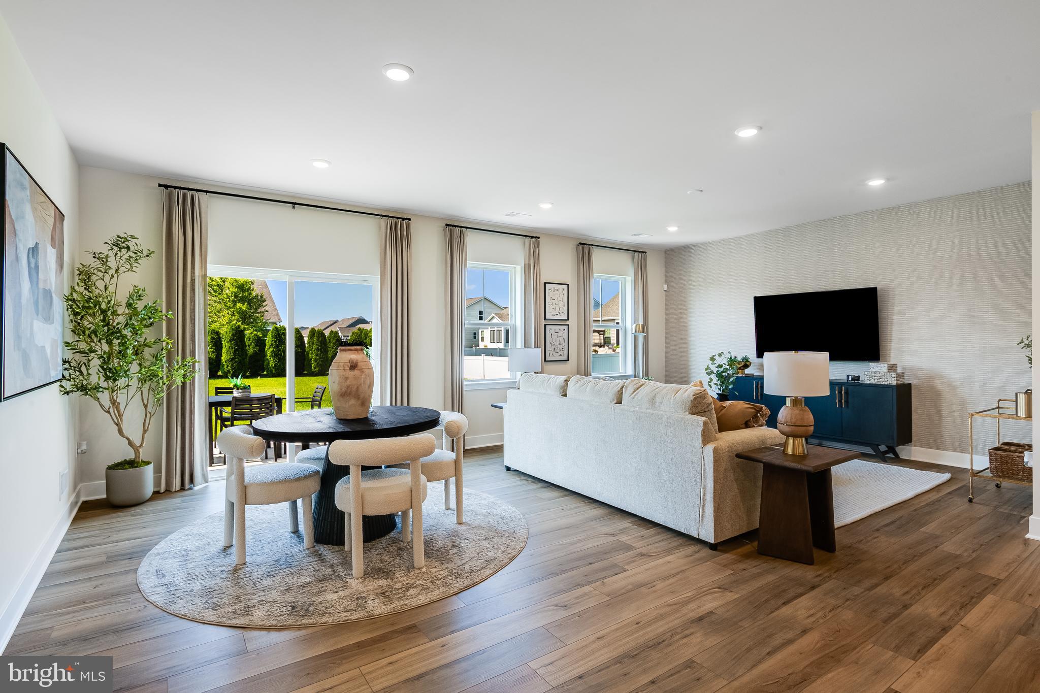 ST CHARLES - Residential