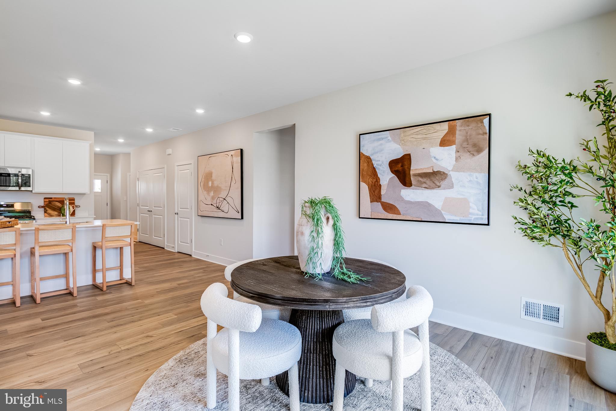 ST CHARLES - Residential