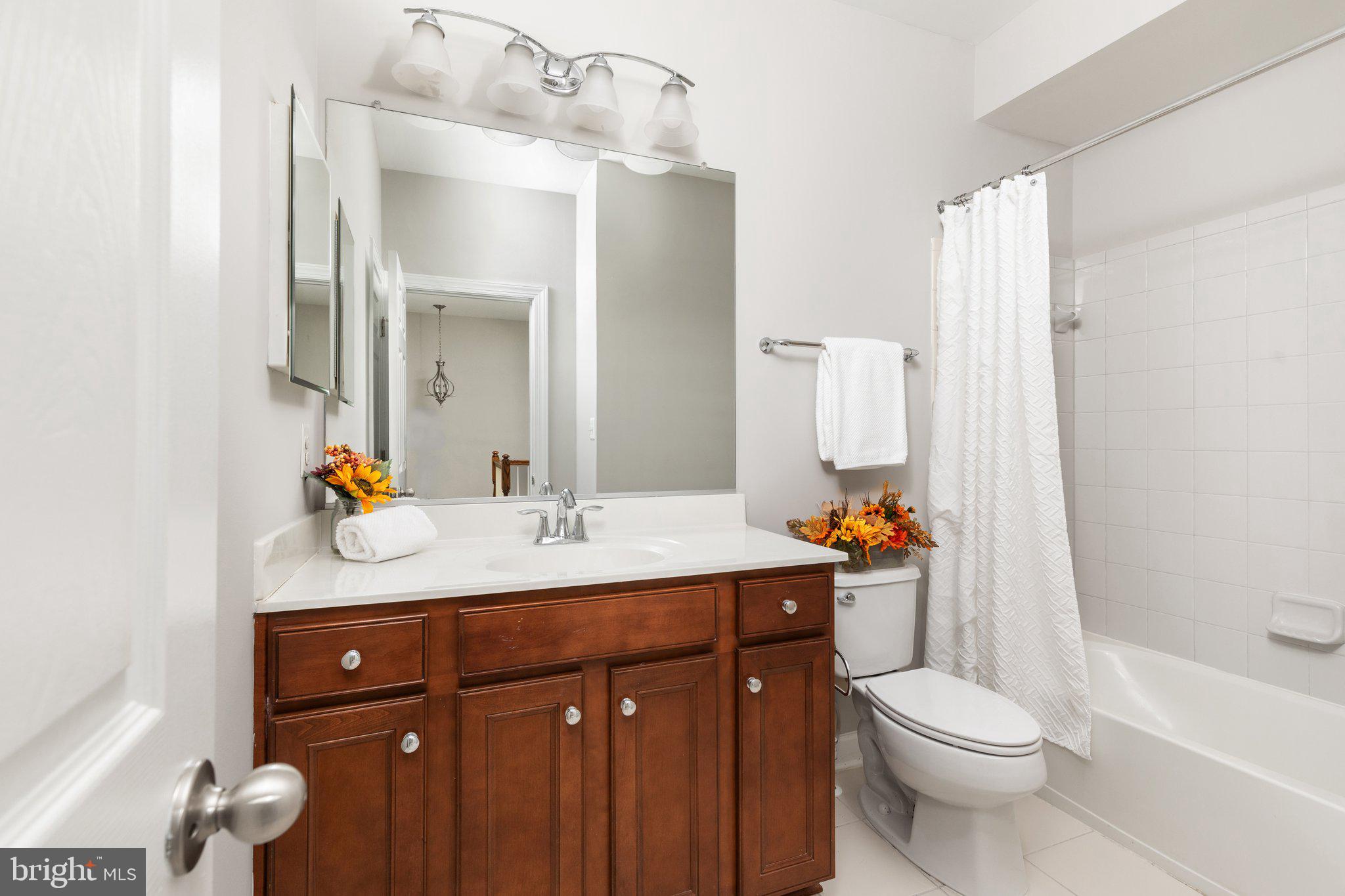 RIVER POINTE - Residential