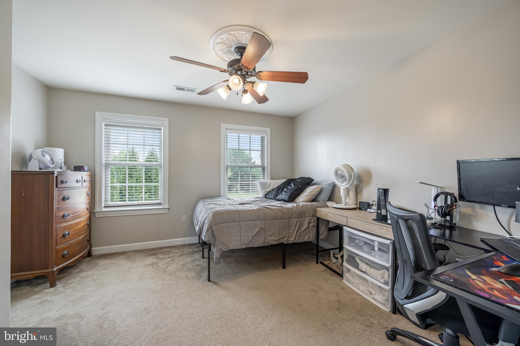EQUESTRIAN ESTATES - Residential