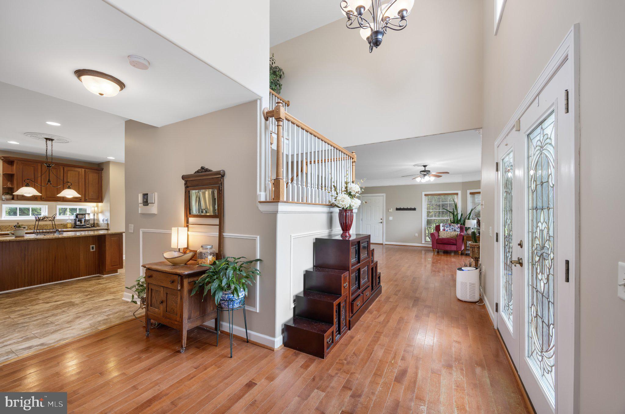 EQUESTRIAN ESTATES - Residential