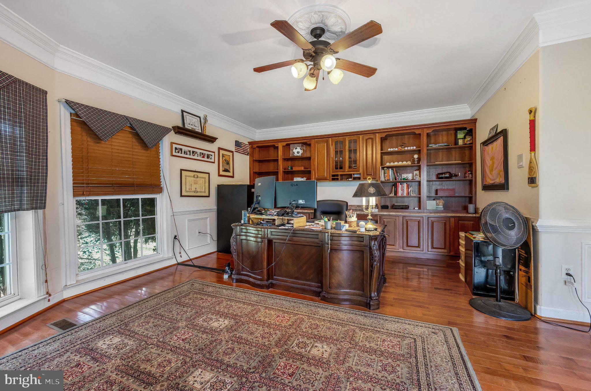 EQUESTRIAN ESTATES - Residential