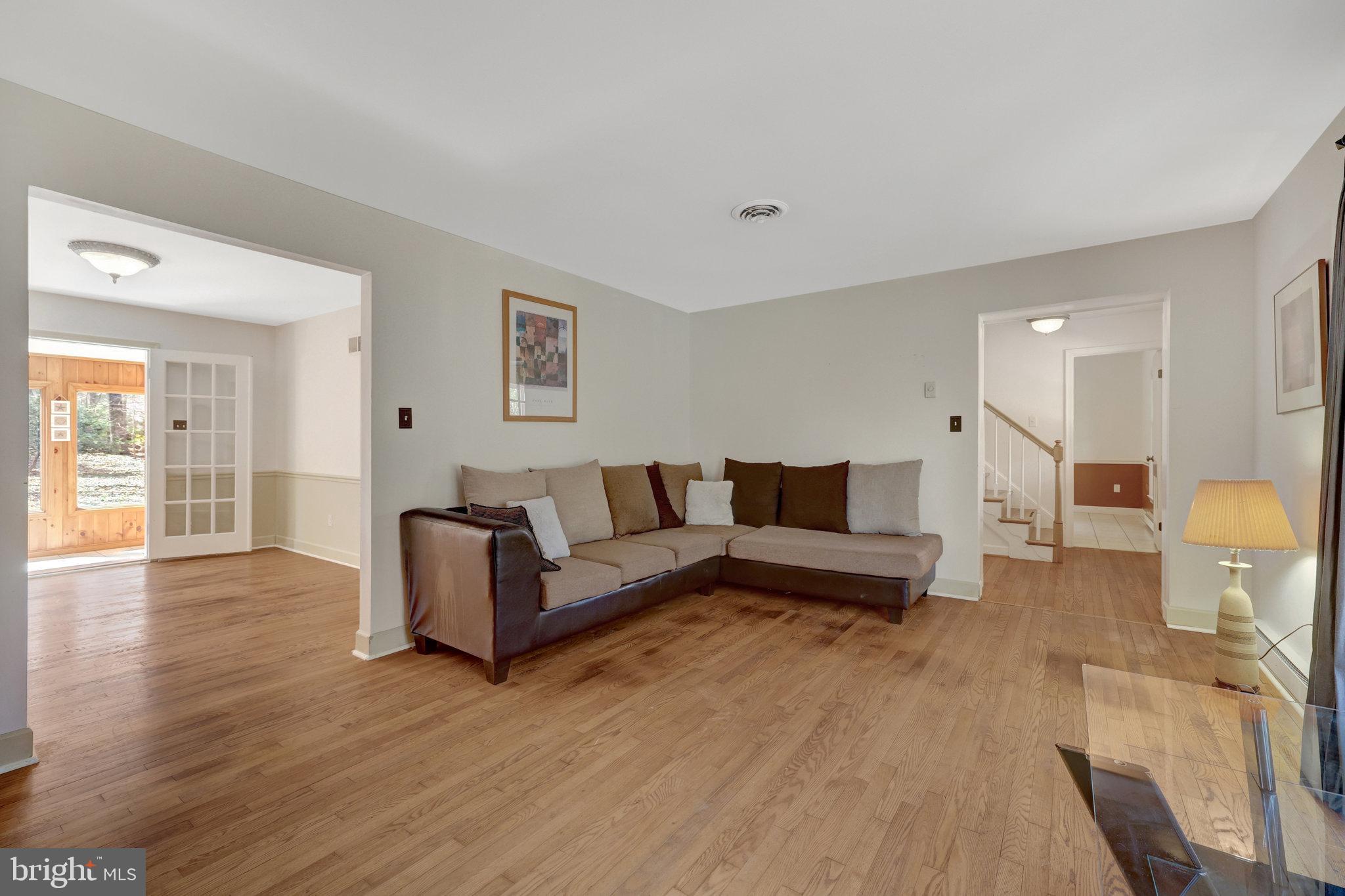 VALE SPRING WOODS - Residential