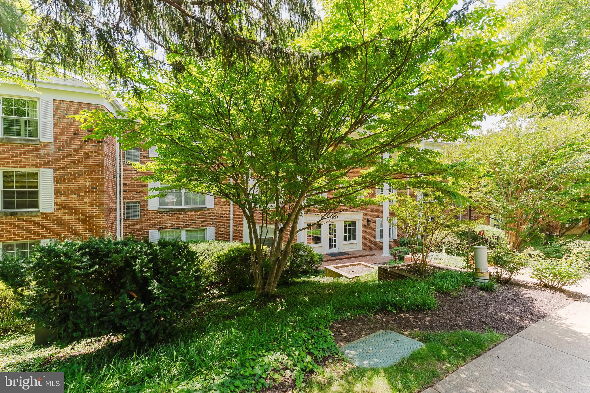 COLONIES AT MCLEAN - Residential