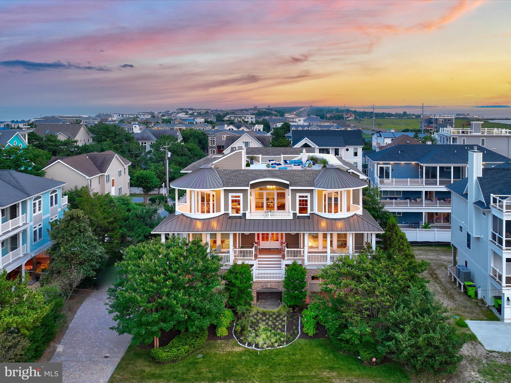INDIAN BEACH - Residential