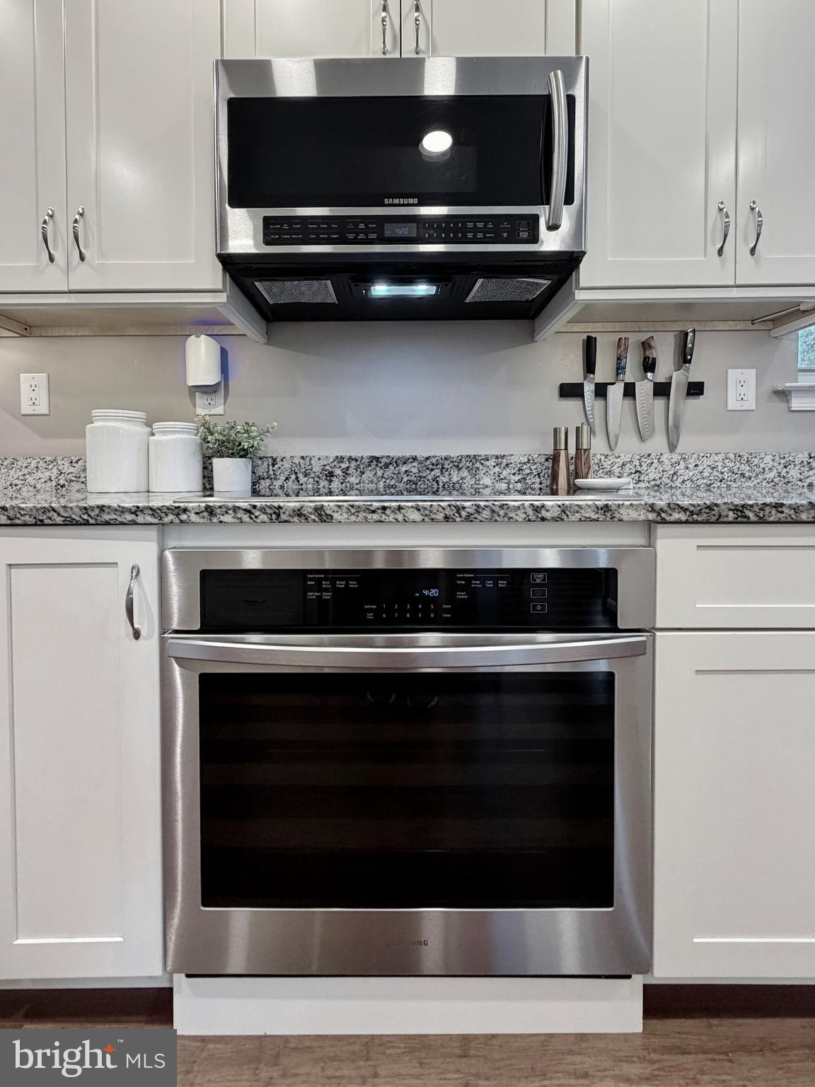 KINGS GRANT LA PLATA - Residential