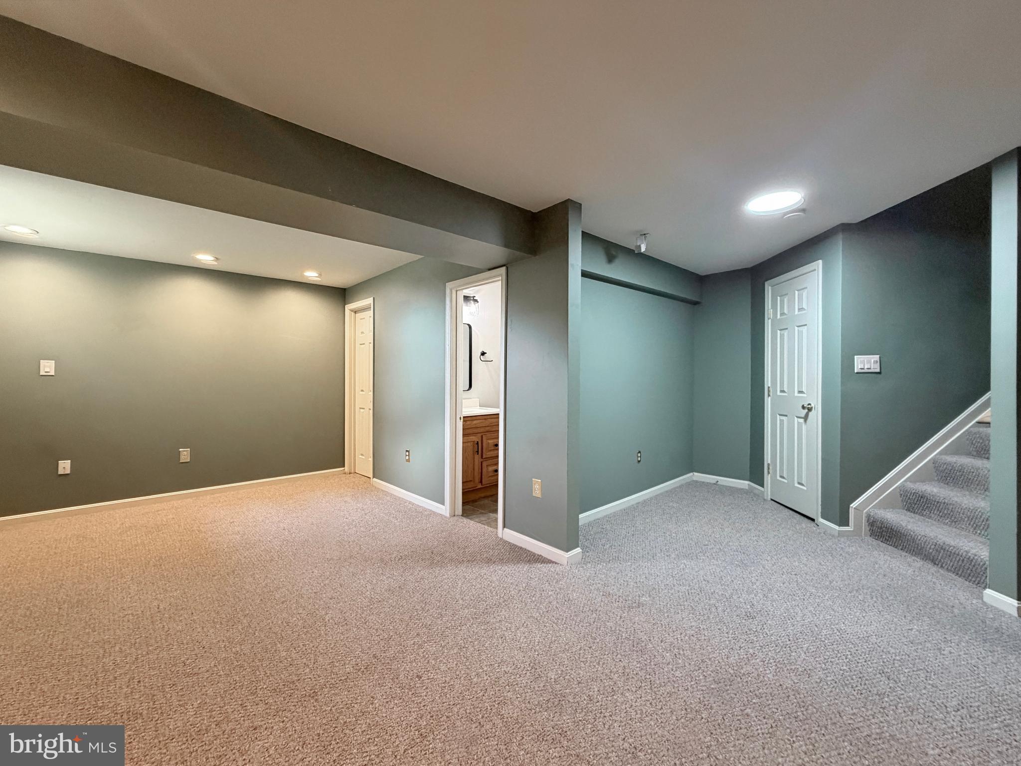 KINGS GRANT LA PLATA - Residential