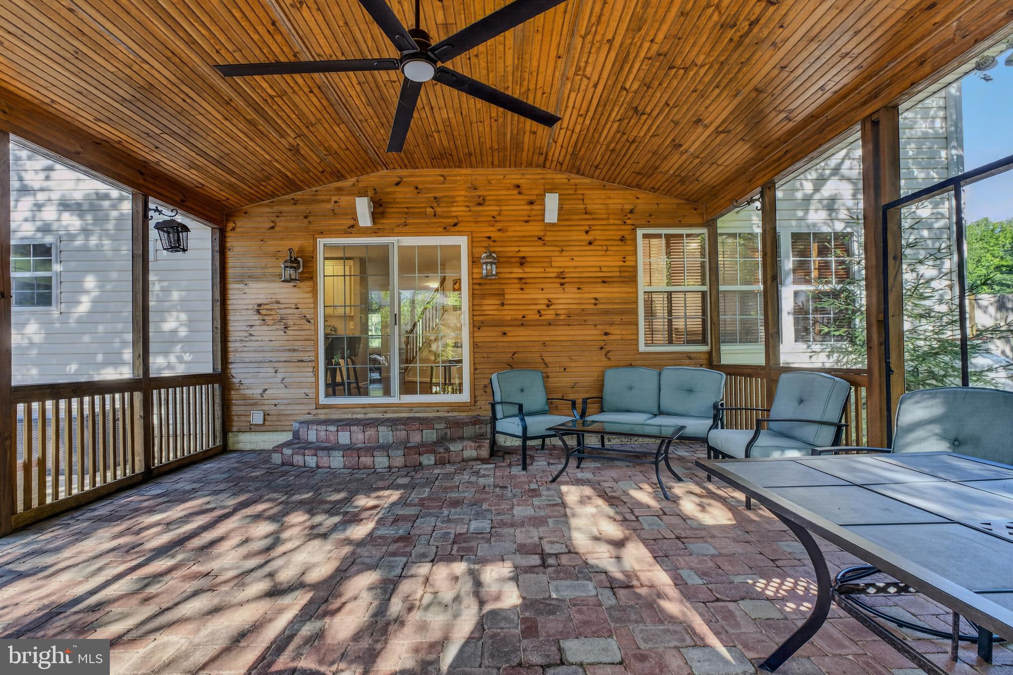 KINGS GRANT LA PLATA - Residential