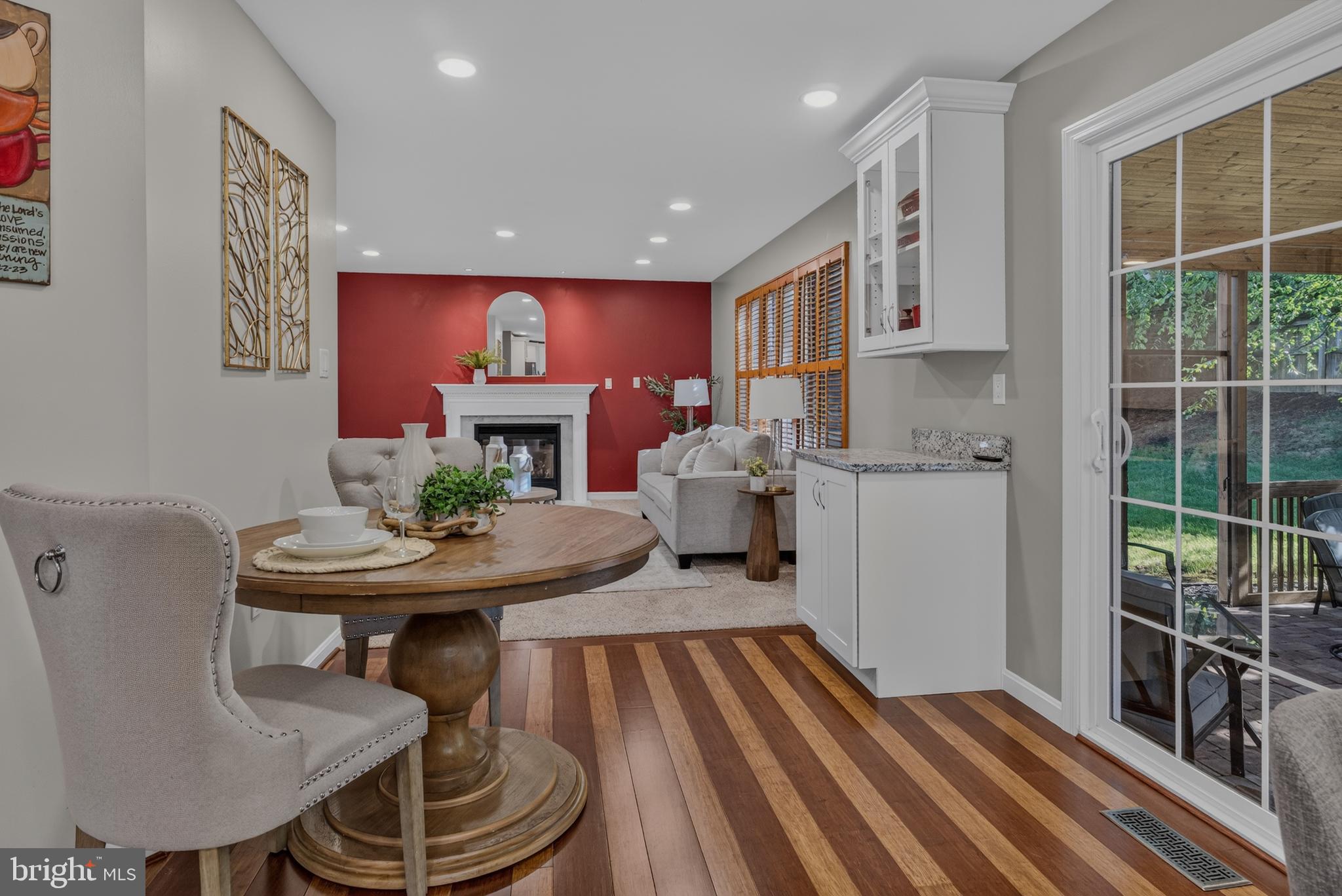KINGS GRANT LA PLATA - Residential