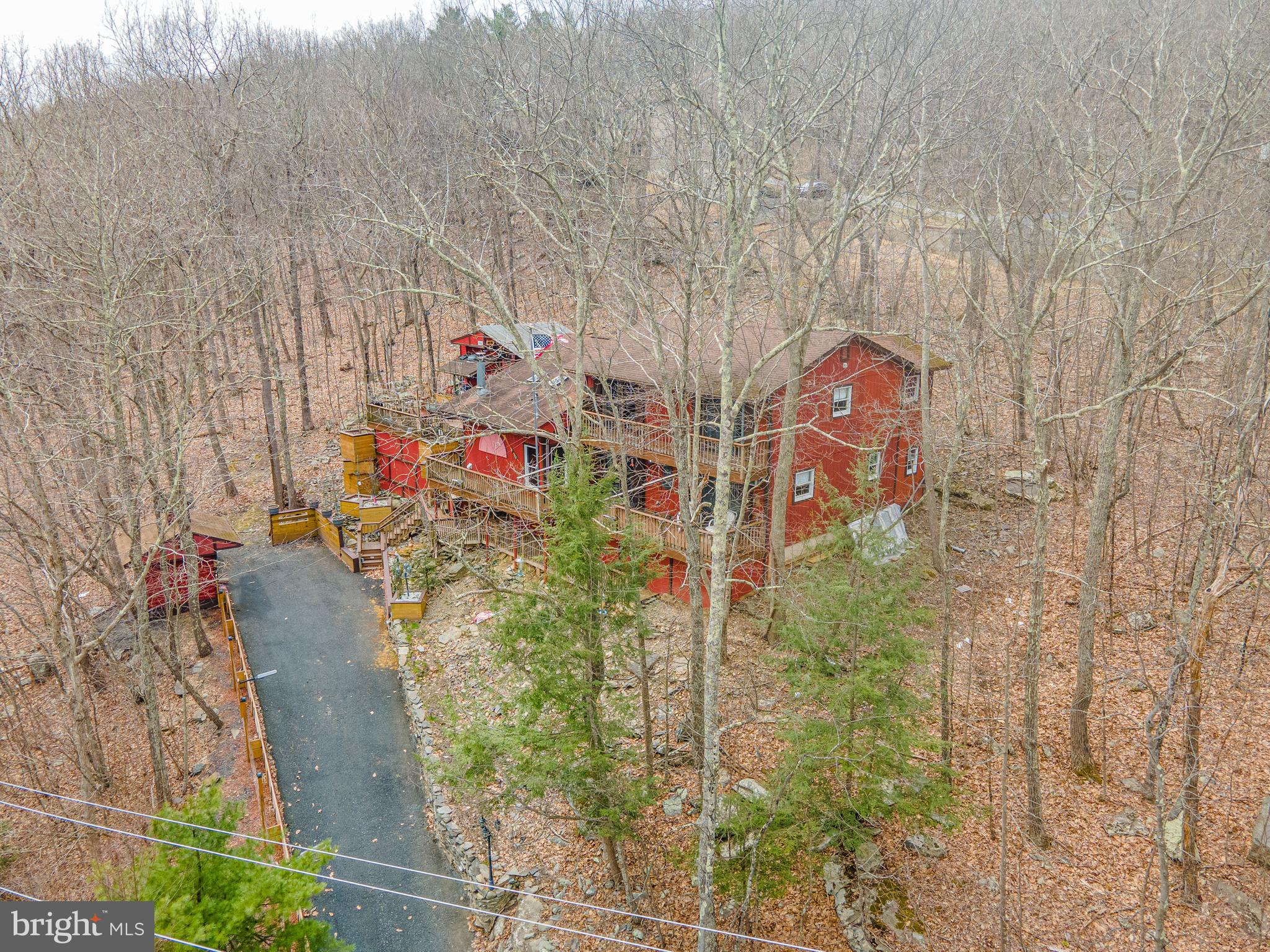 SAW CREEK ESTATES - Residential