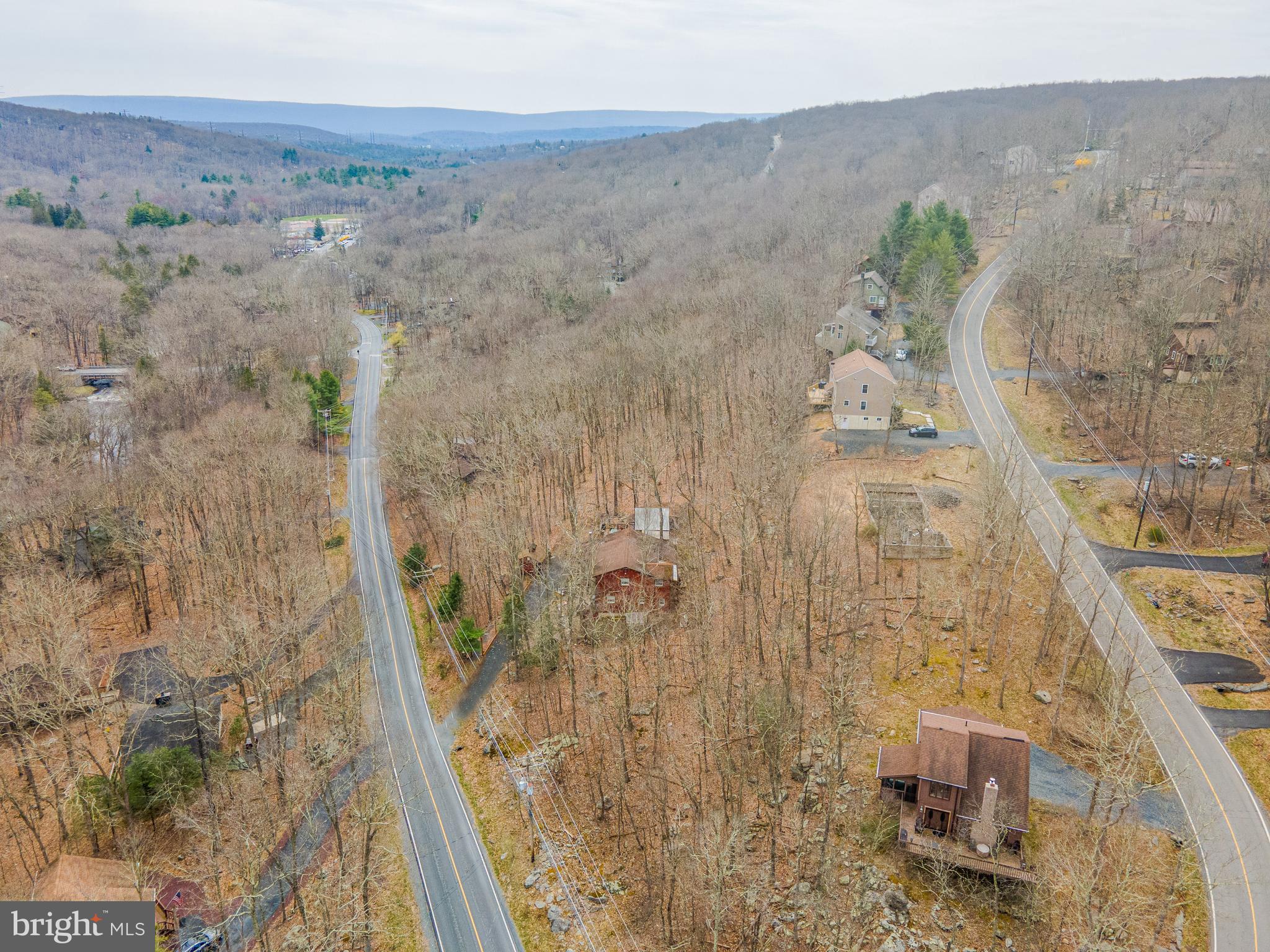 SAW CREEK ESTATES - Residential