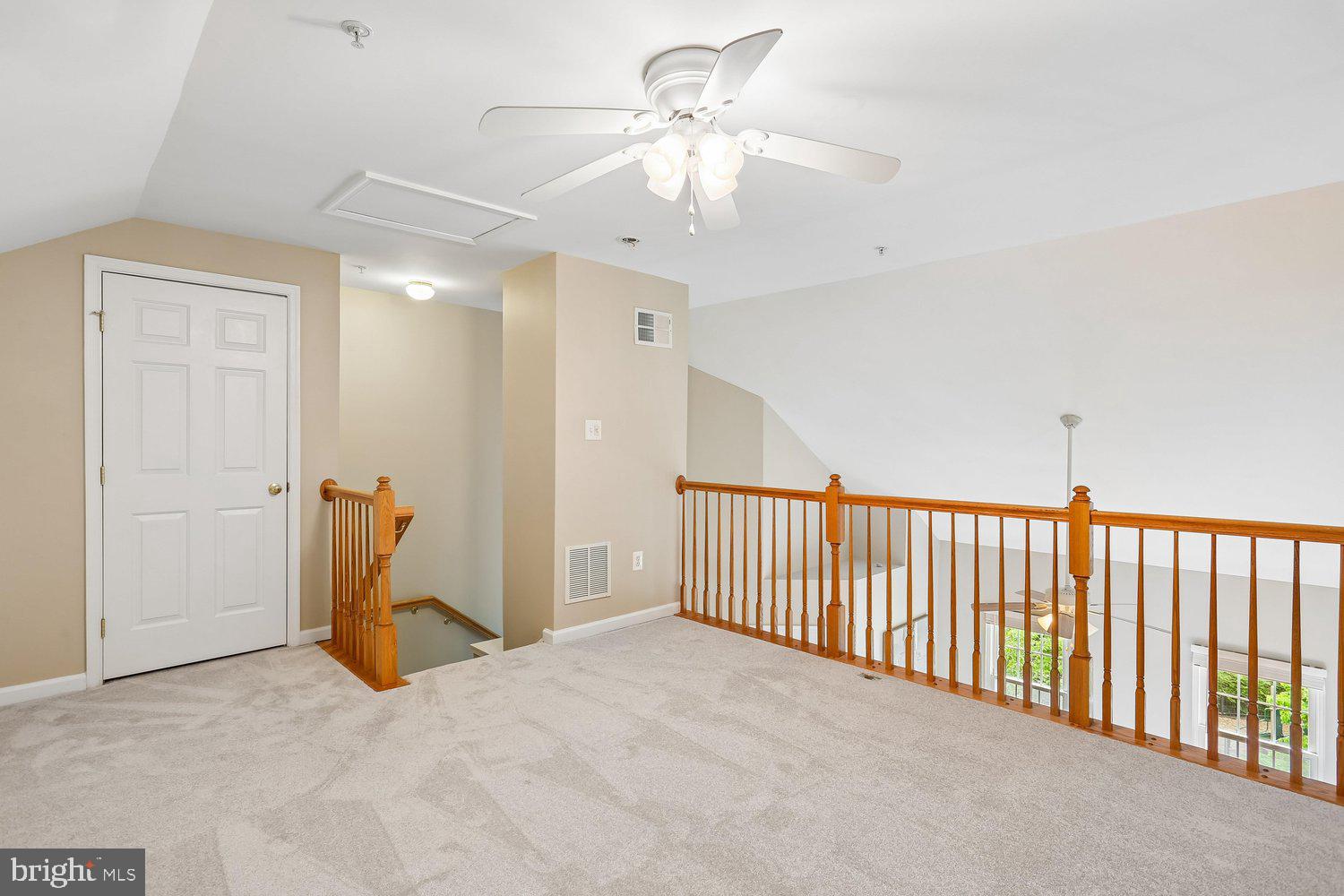LAKELANDS - Residential