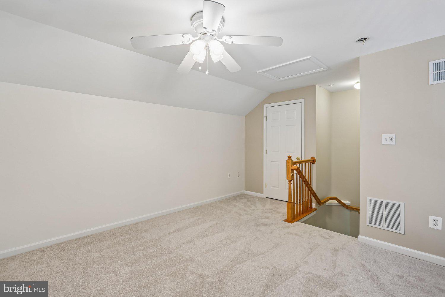 LAKELANDS - Residential