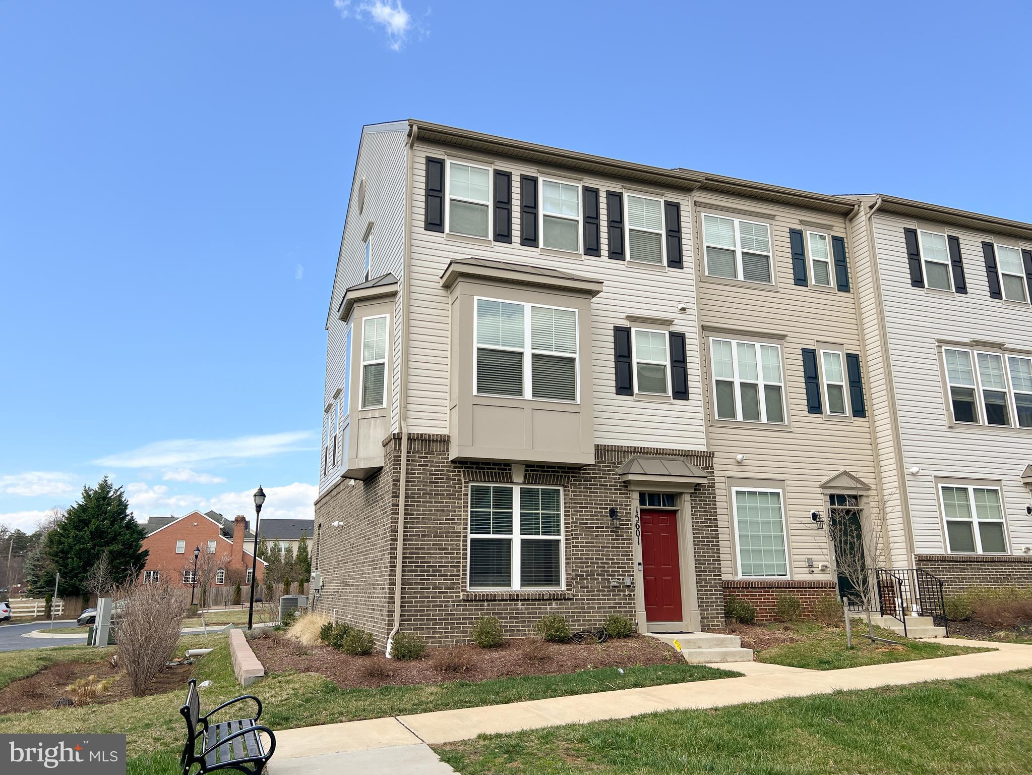 BRADFORD'S LANDING - Residential Lease