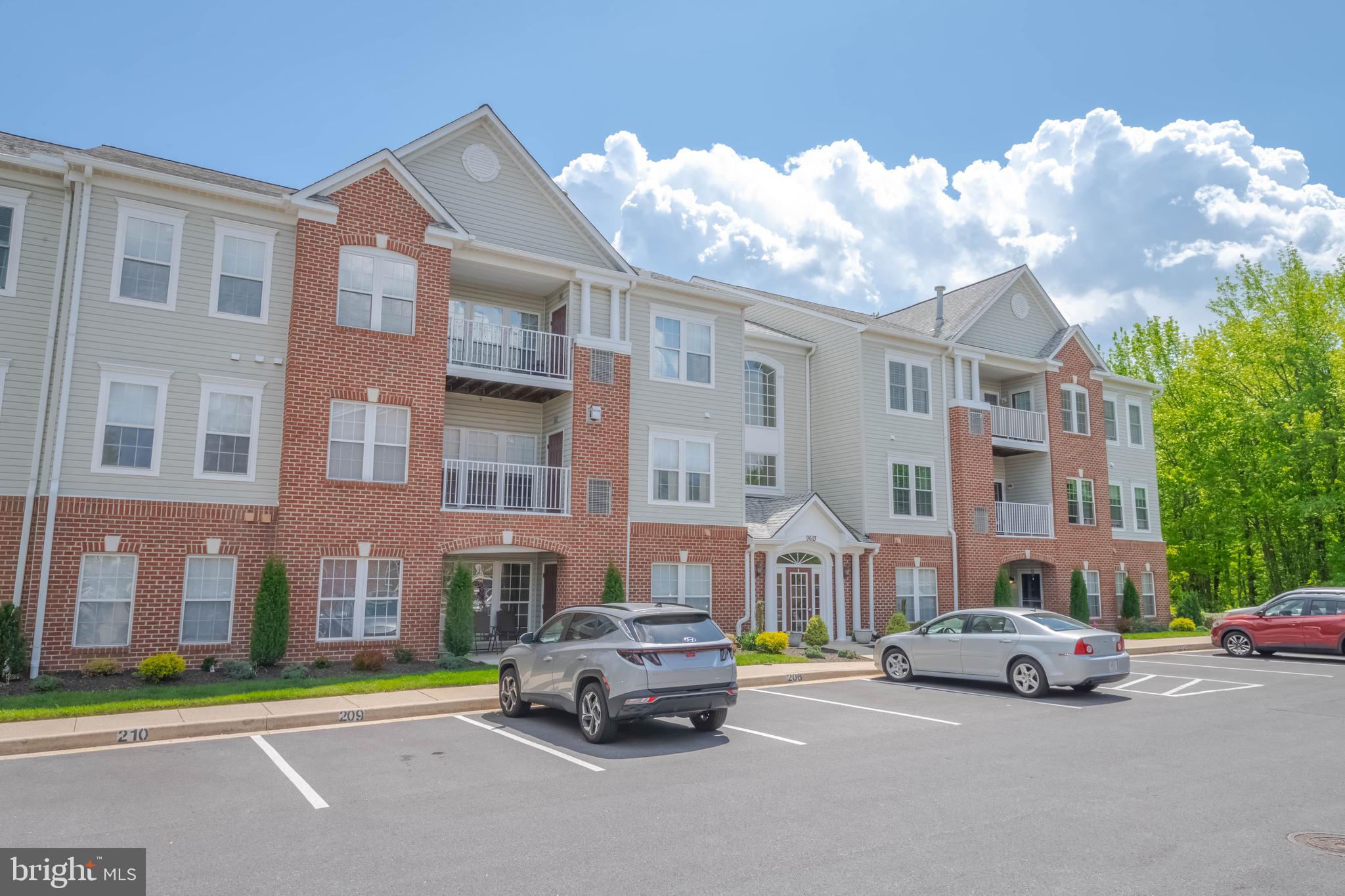 PERRY HALL FARMS - Residential