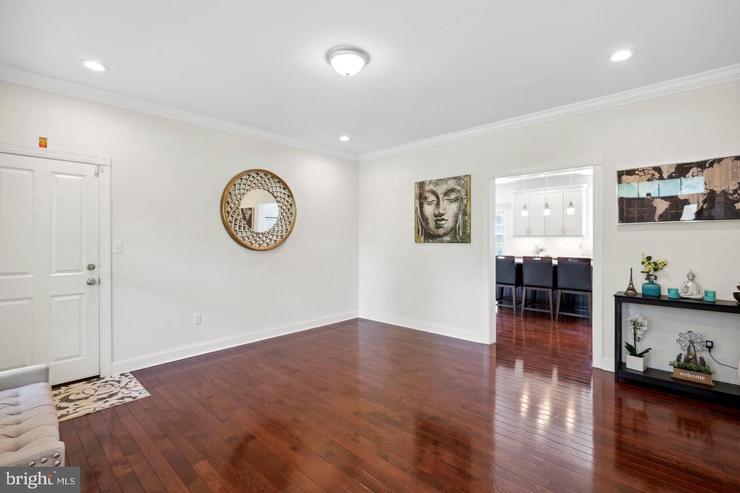 LANSDALE - Residential
