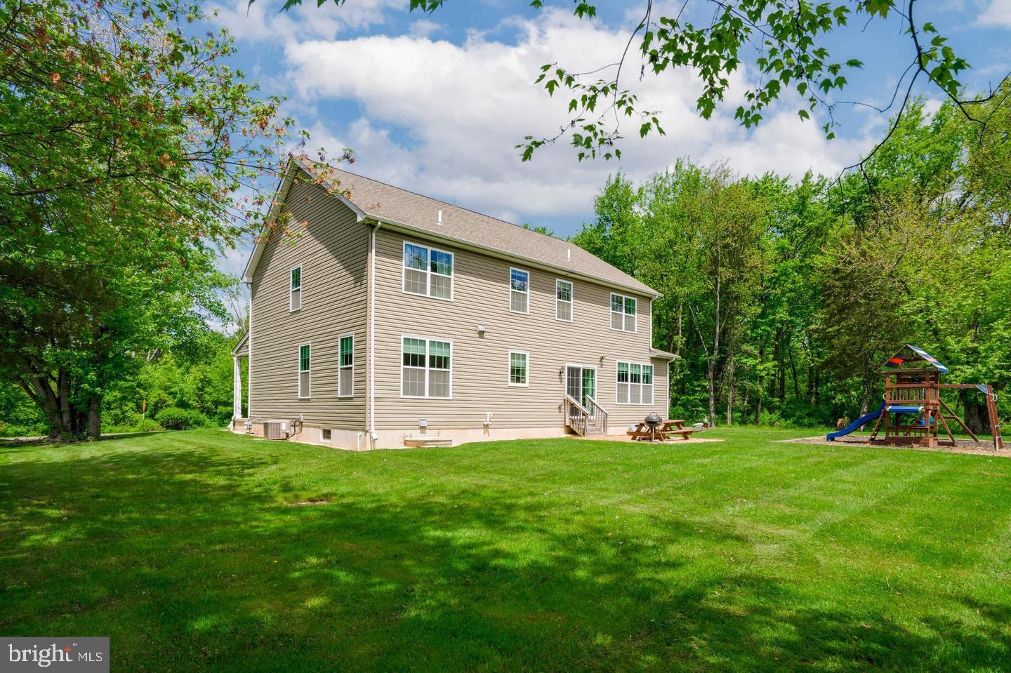 LANSDALE - Residential