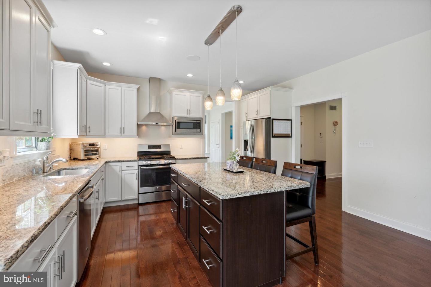 LANSDALE - Residential