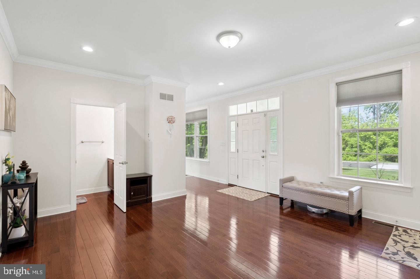 LANSDALE - Residential