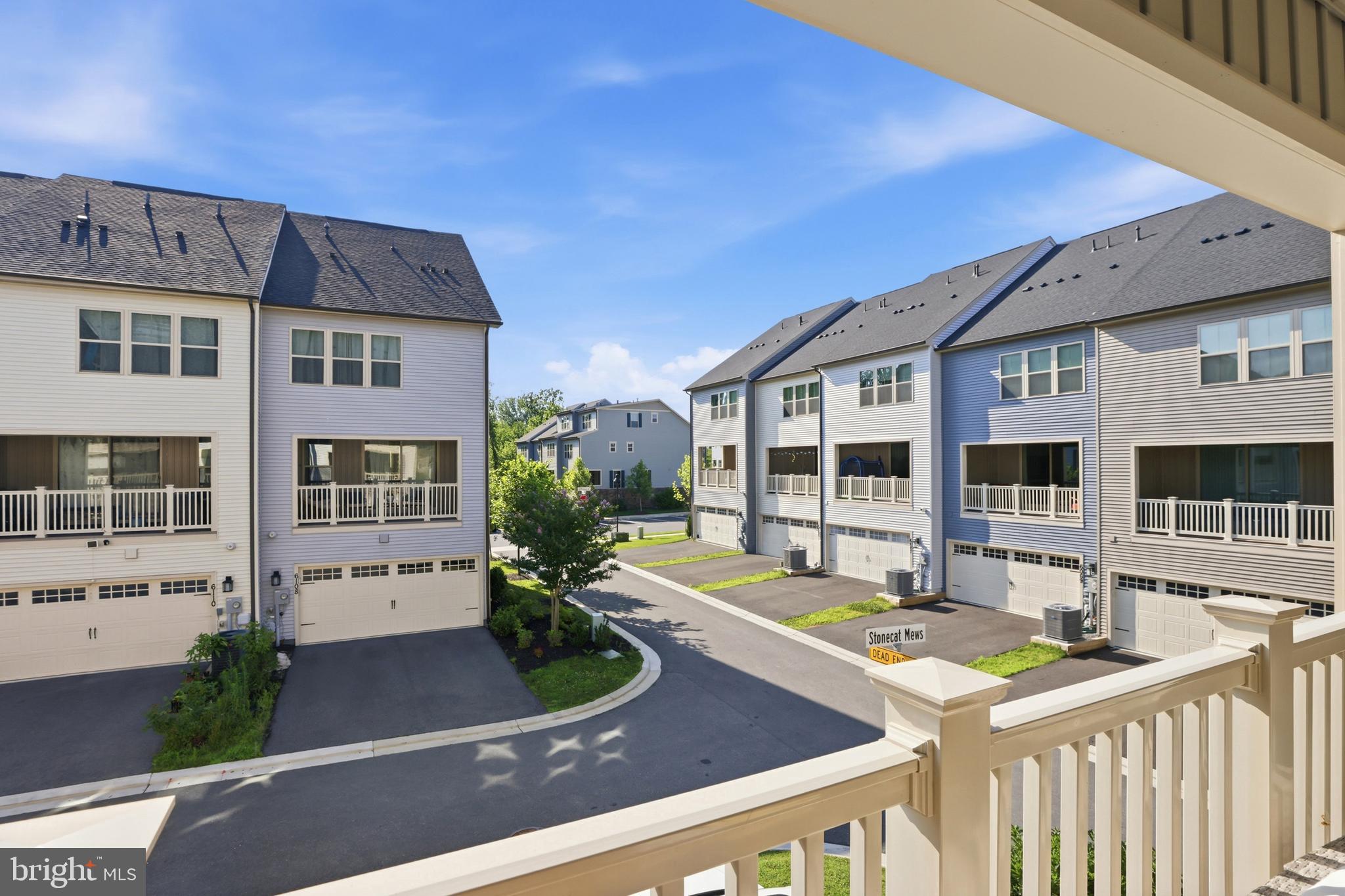 LAKE LINGANORE OAKDALE - Residential