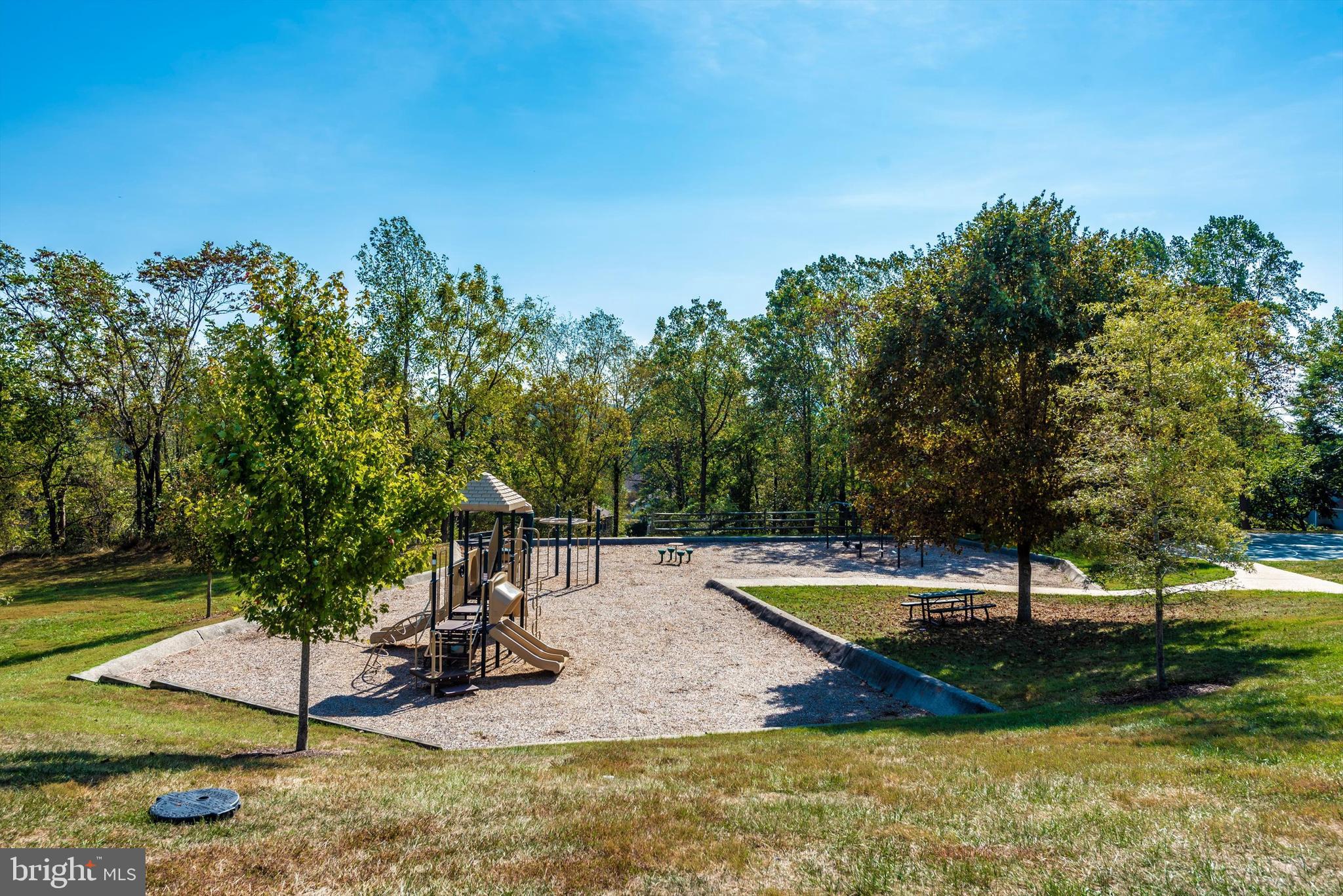 LAKE LINGANORE OAKDALE - Residential