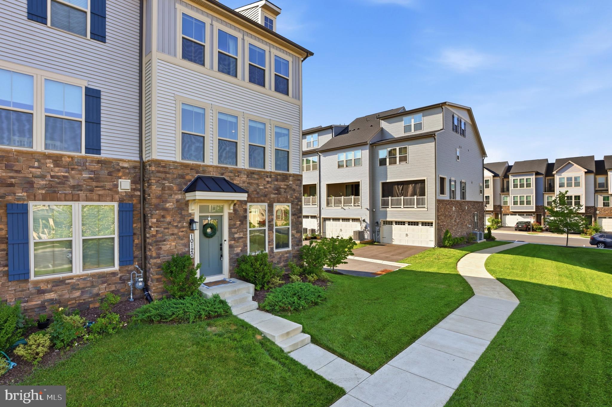 LAKE LINGANORE OAKDALE - Residential