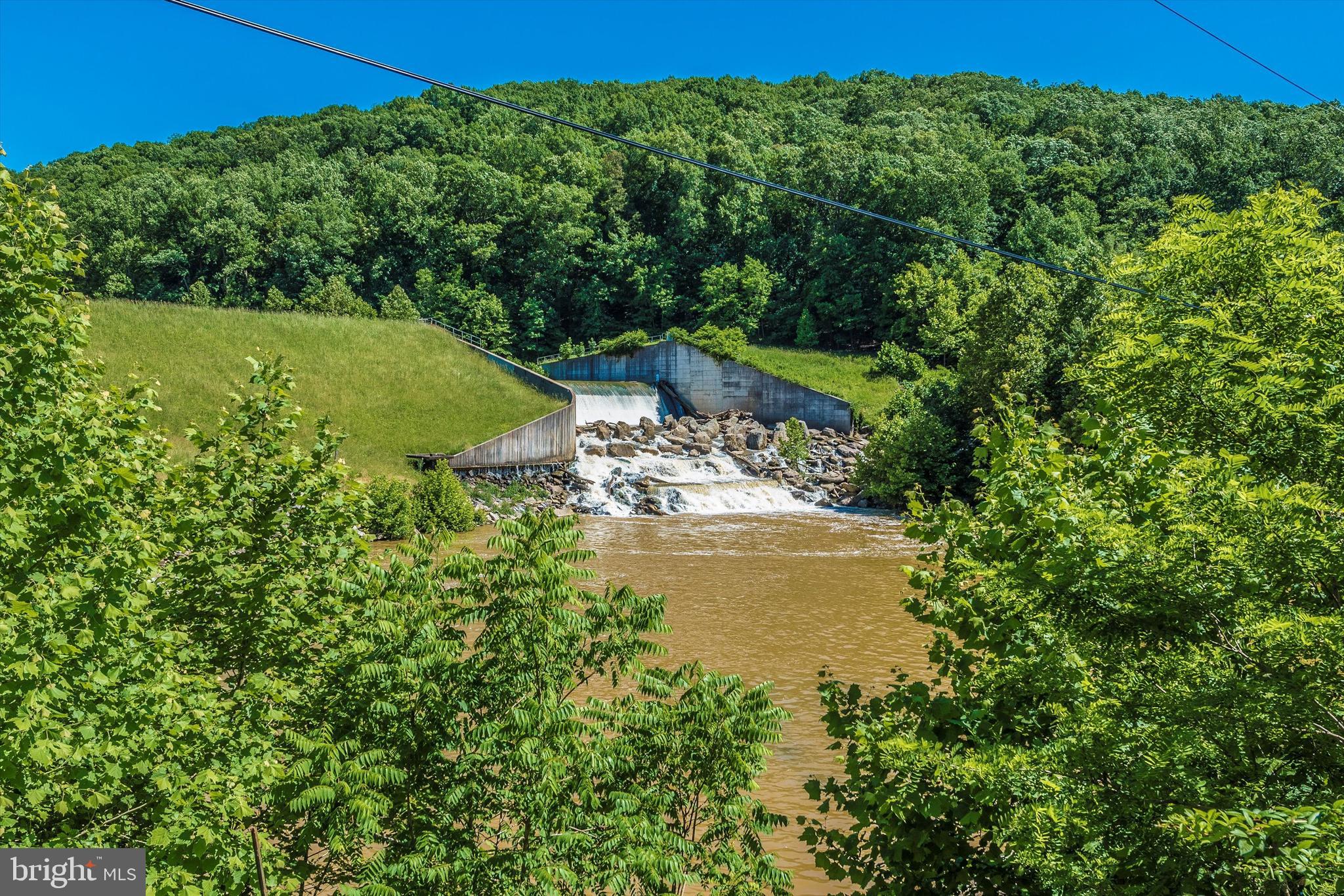 LAKE LINGANORE OAKDALE - Residential