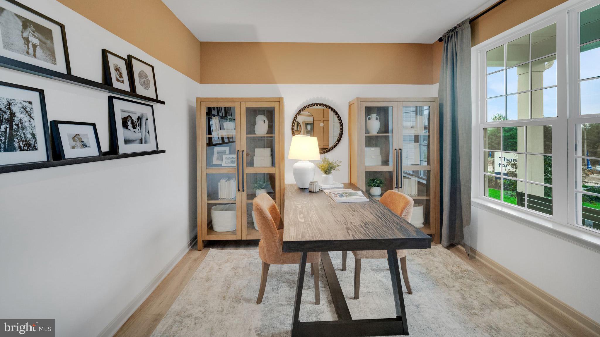 STRAWBERRY FIELDS - Residential