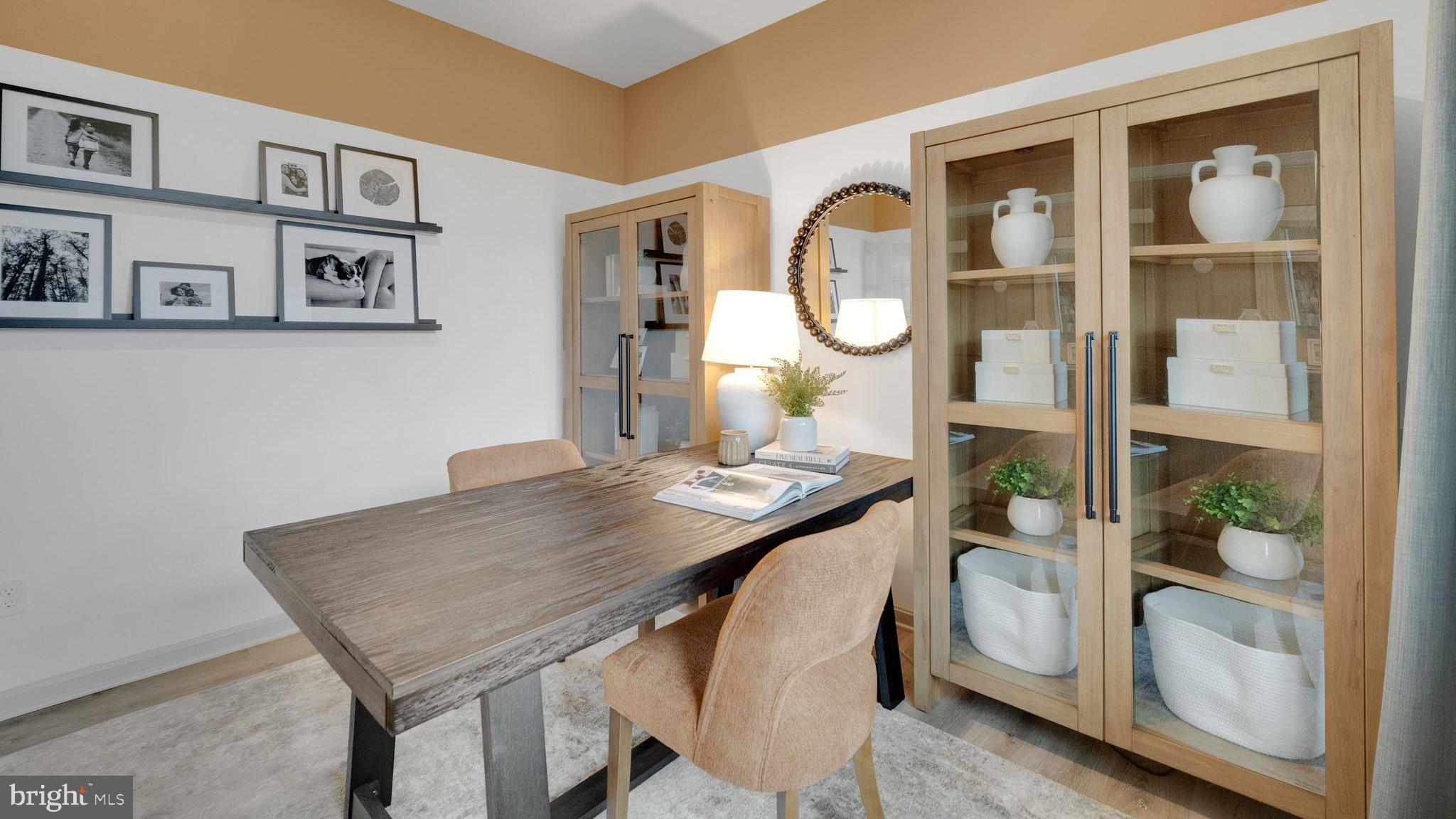 STRAWBERRY FIELDS - Residential
