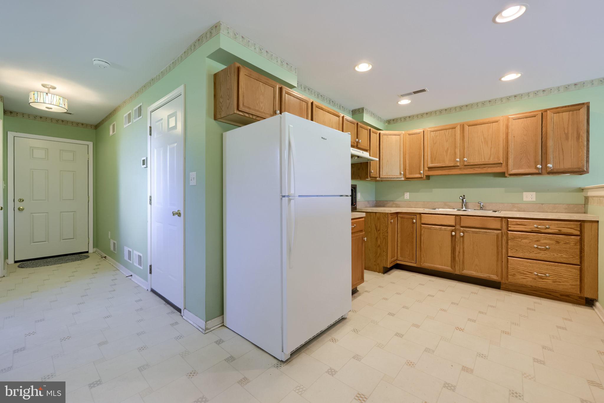 QUAIL HOLLOW - Residential