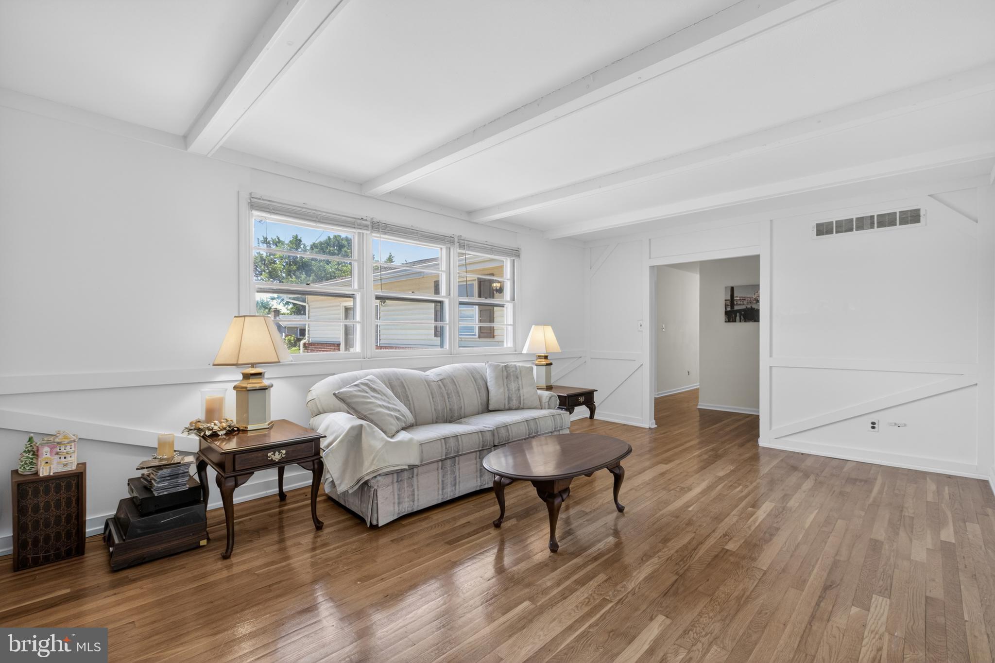 MEADOWOOD - Residential
