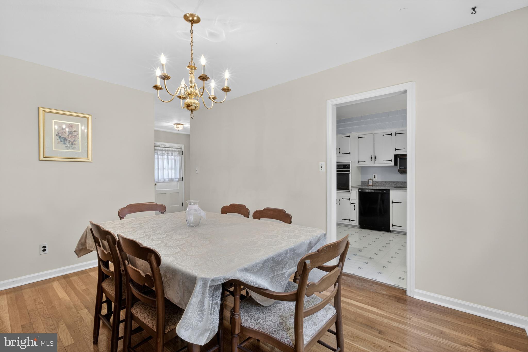 MEADOWOOD - Residential