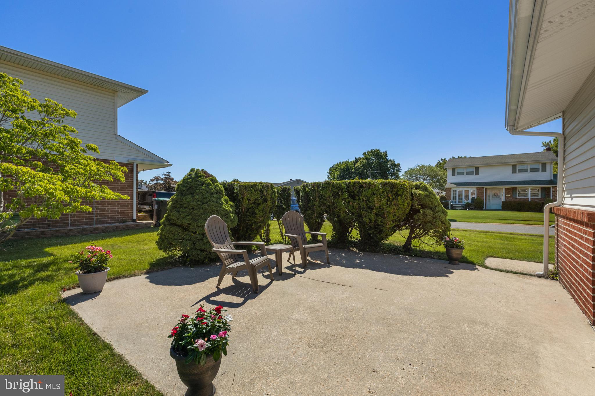 MEADOWOOD - Residential