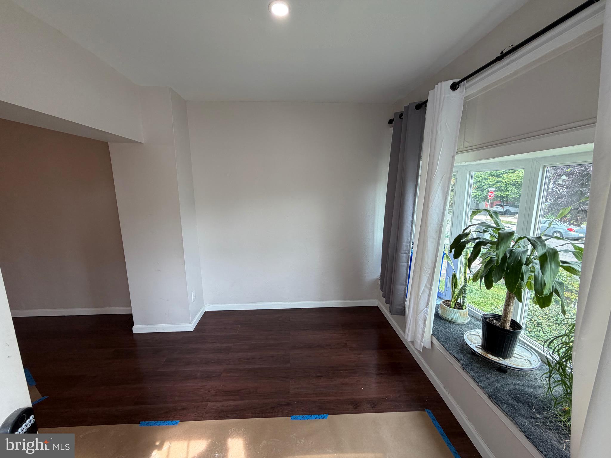 OLNEY - Residential