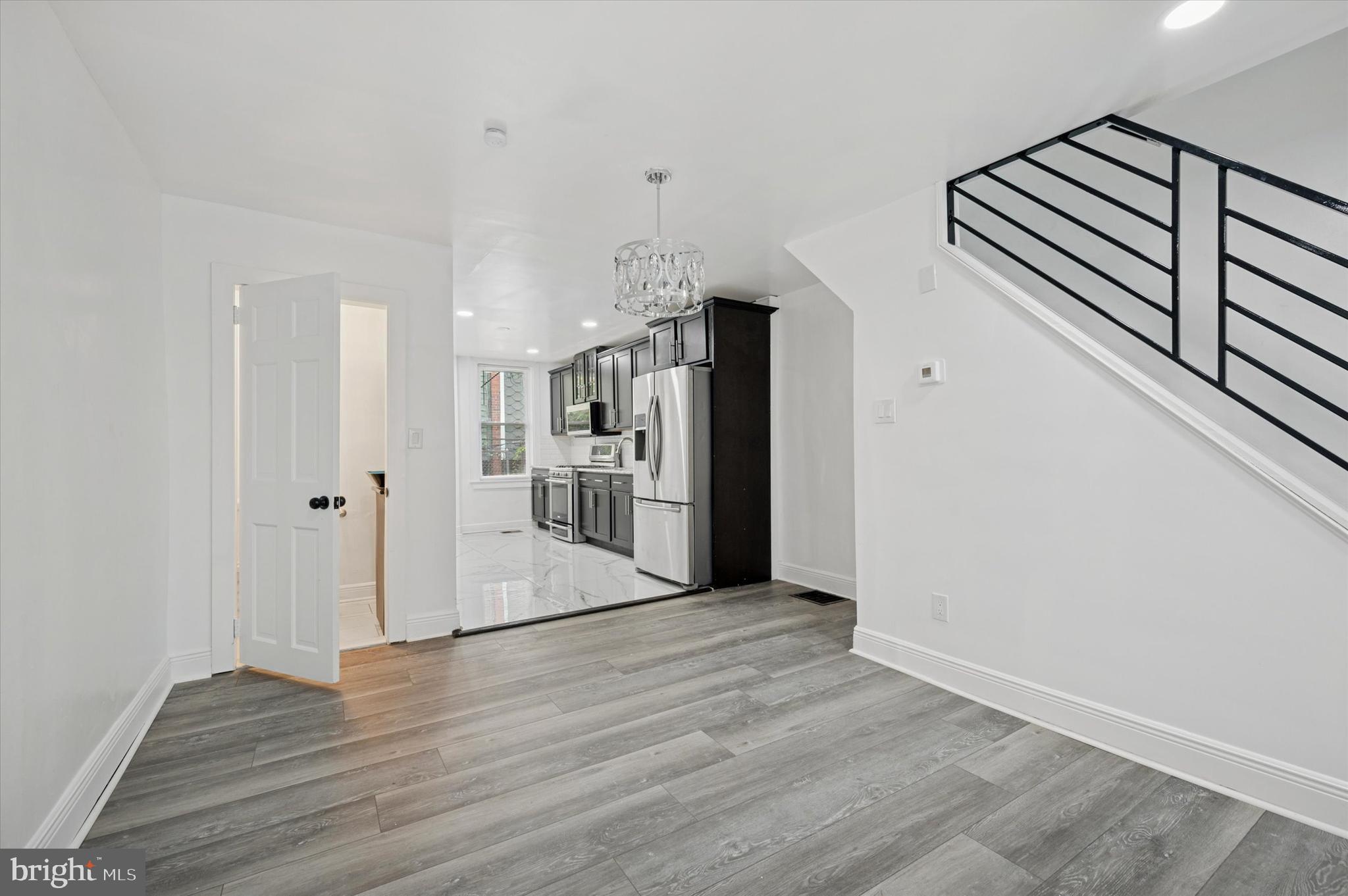 GERMANTOWN (EAST) - Residential
