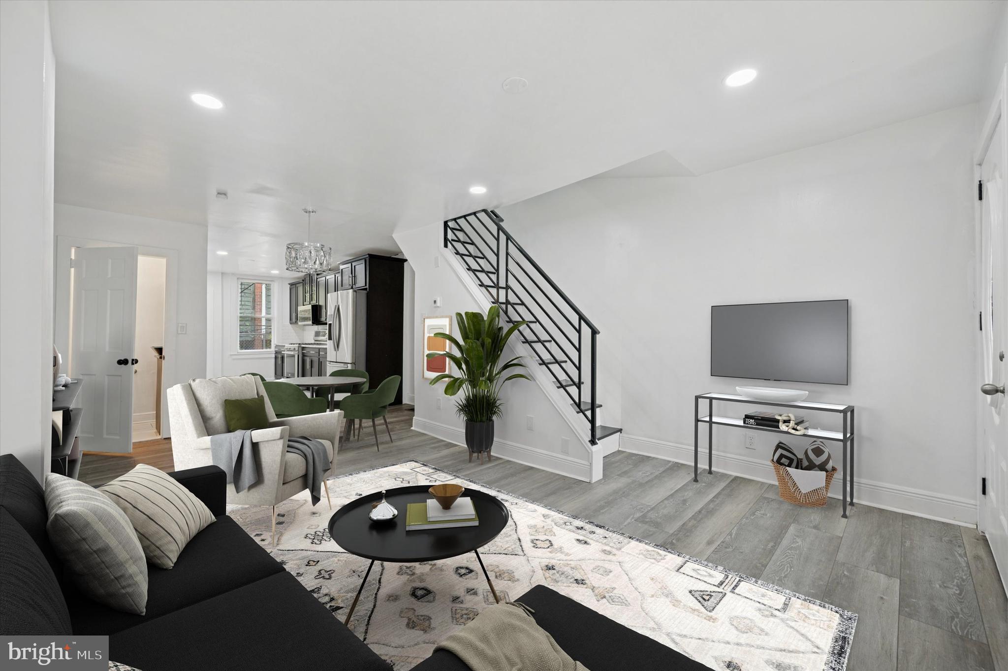 GERMANTOWN (EAST) - Residential