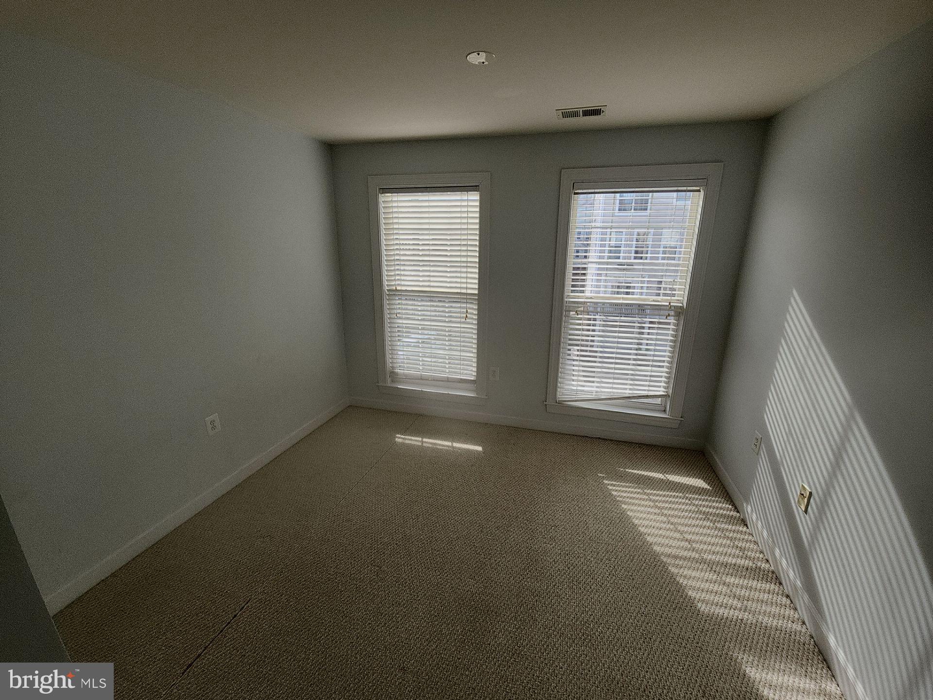 COPPERMINE CROSSING - Residential Lease
