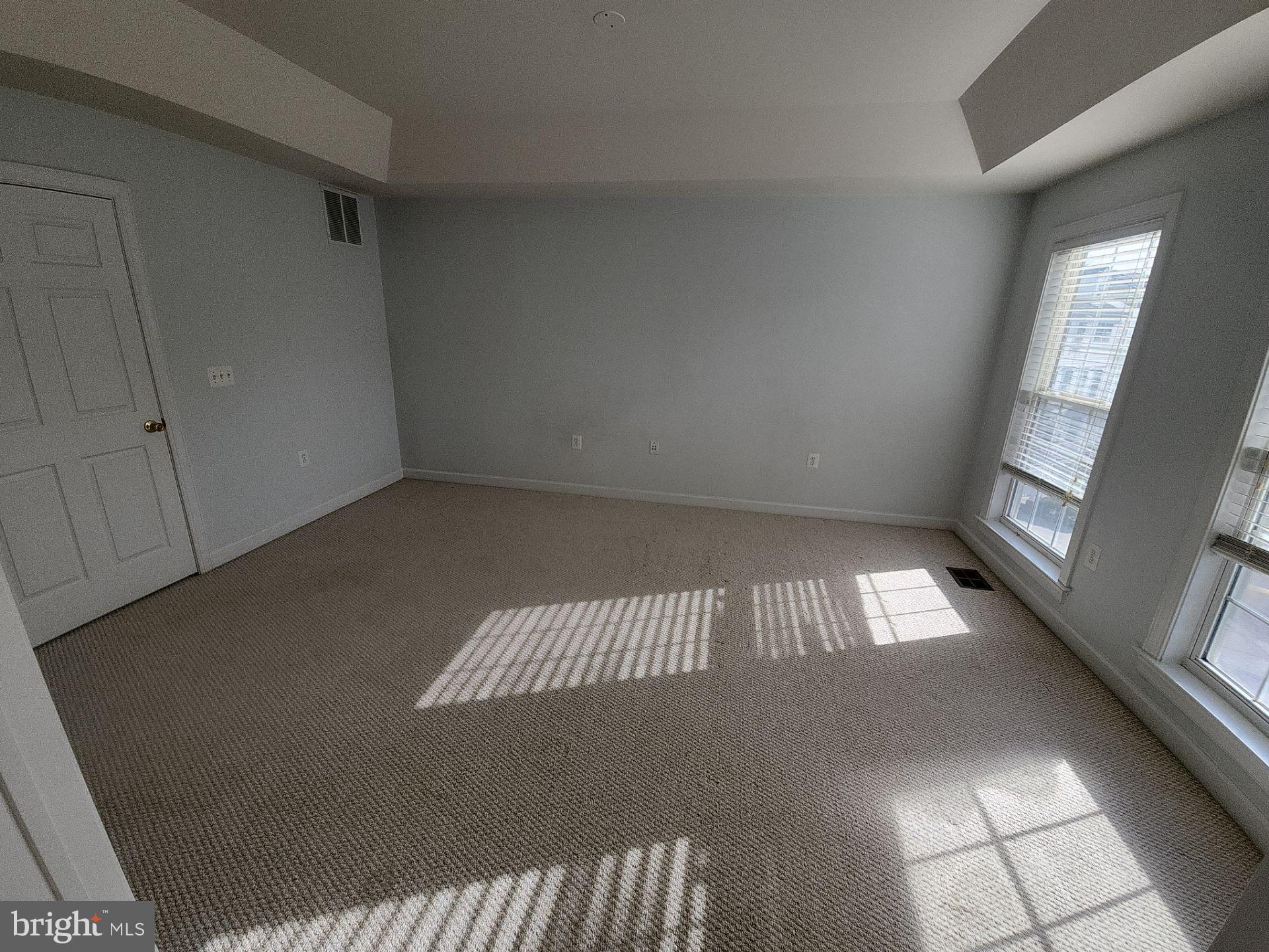 COPPERMINE CROSSING - Residential Lease