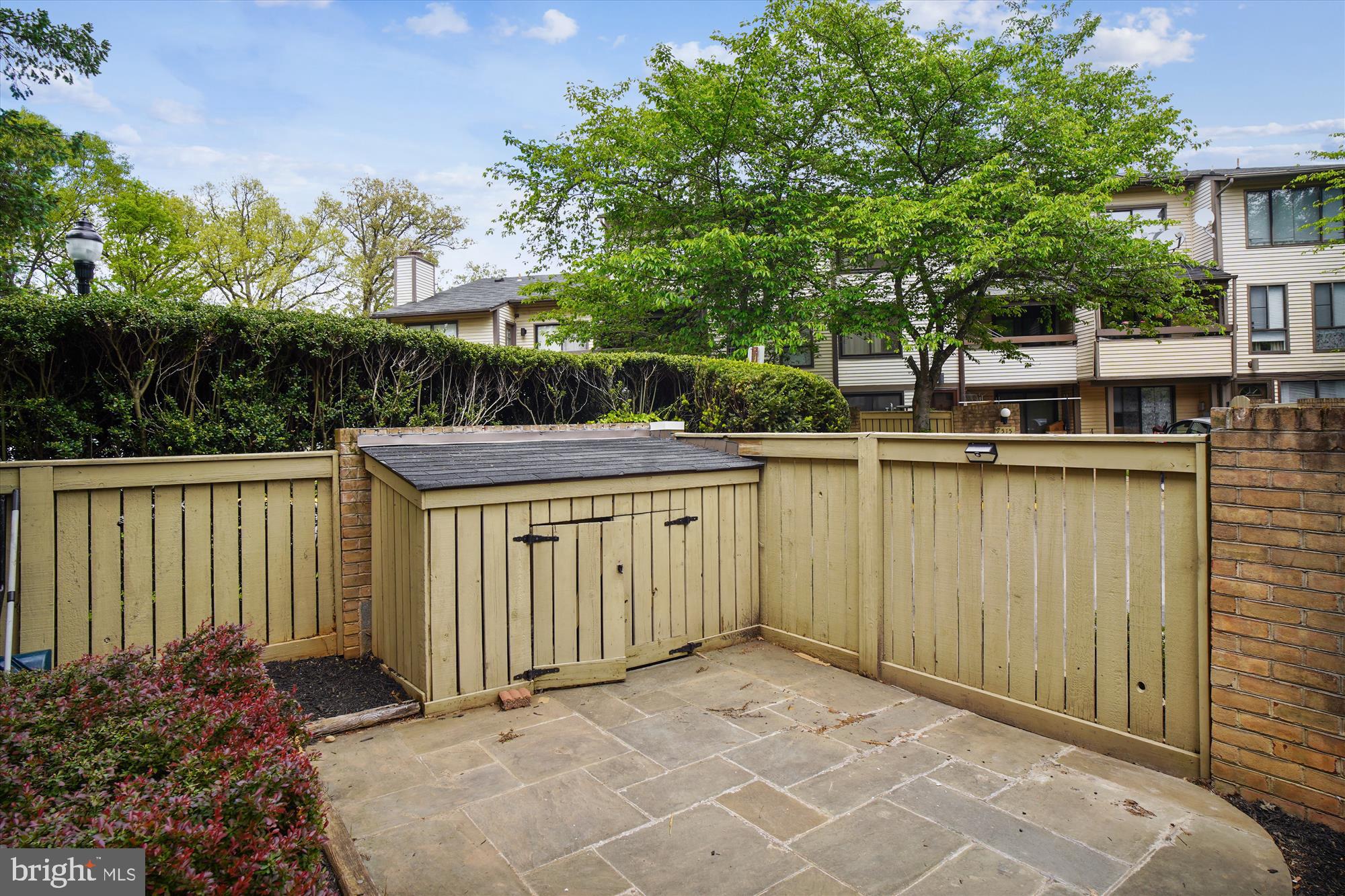 WALKERS RIDGE - Residential