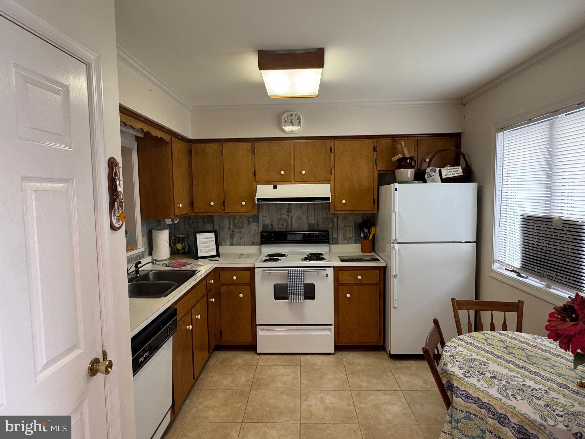 BETHANY MEADOWS - Residential
