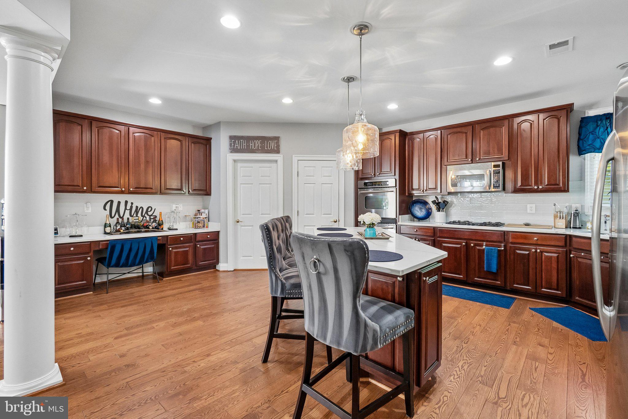 PORT POTOMAC - Residential